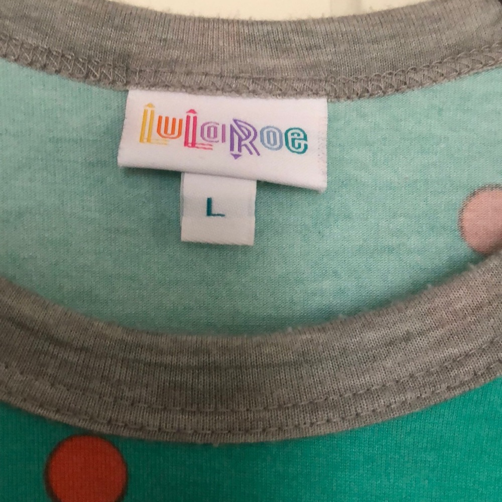 LuLaRoe Randy Tee-L - Picture 4 of 4